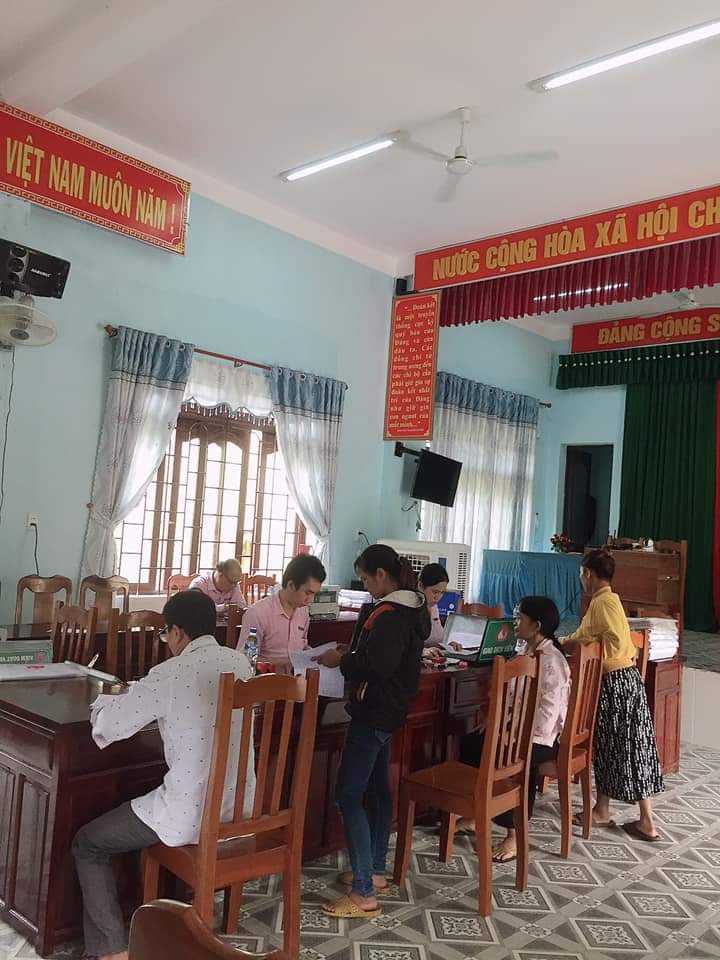 Ngân hàng CSXH huyện tập huấn nghiệp vụ tín dụng tại xã Sơn Tinh