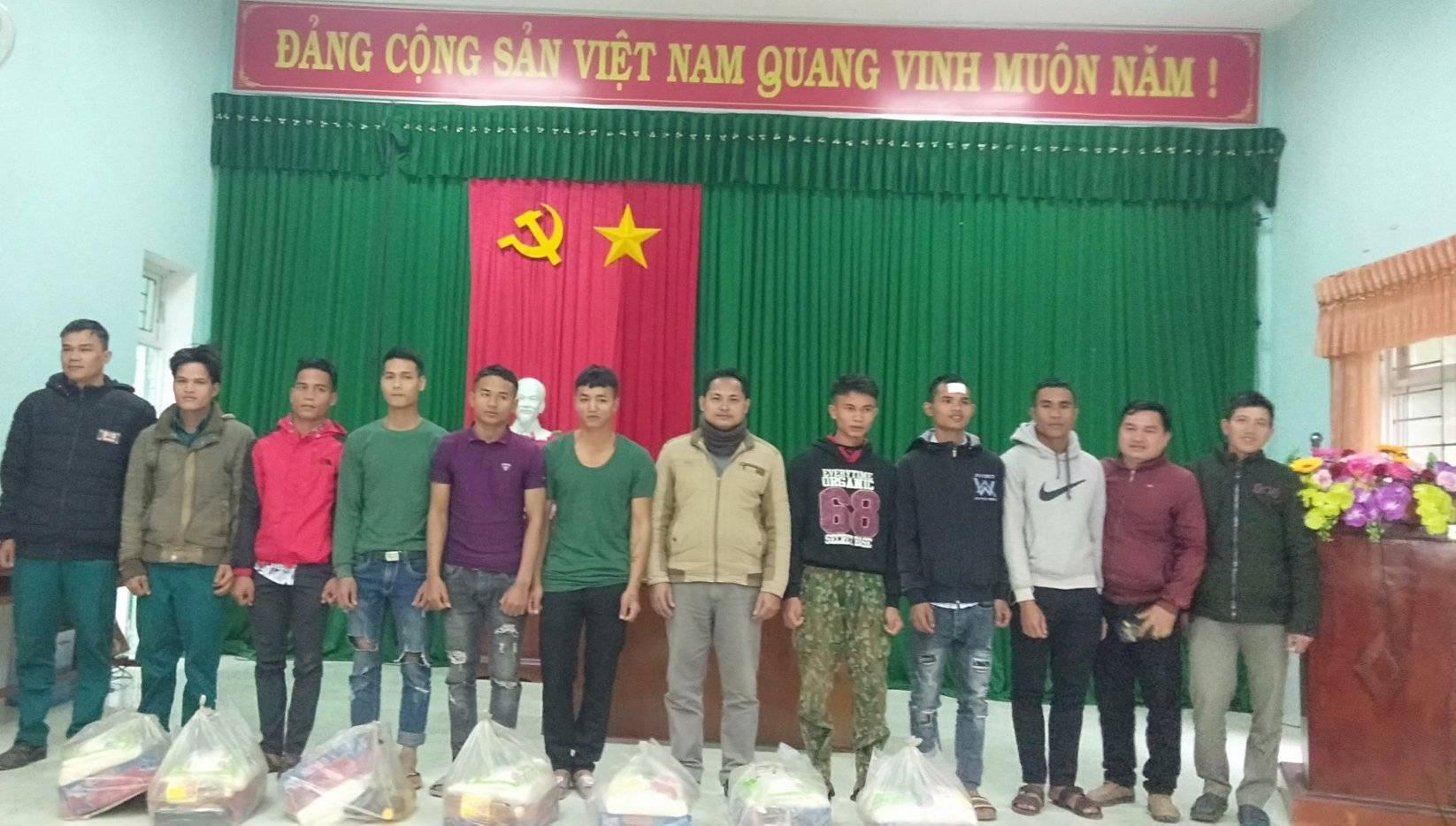Sơn Màu: Tổ chức gặp mặt thanh niên xuất ngũ trở về địa phương