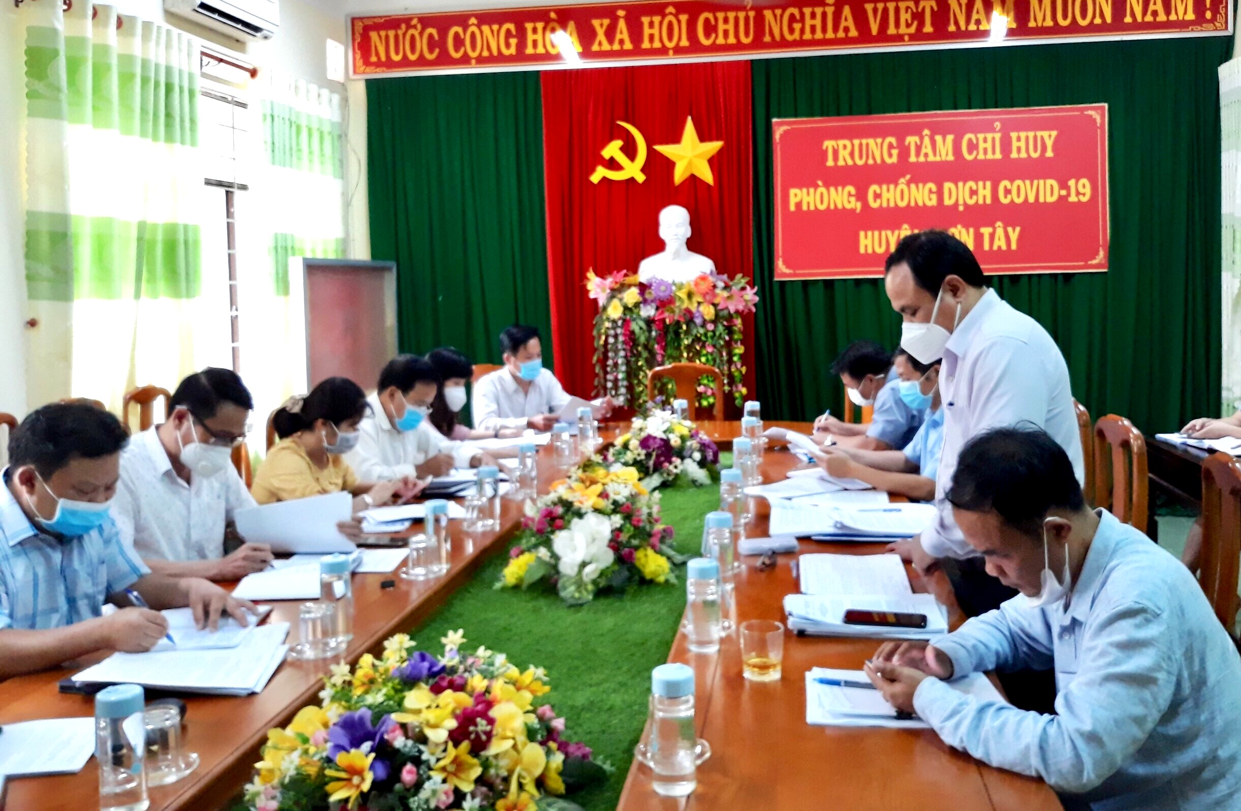 Ban Dân tộc HĐND tỉnh Quảng Ngãi giám sát quy chế tổ chức và hoạt...