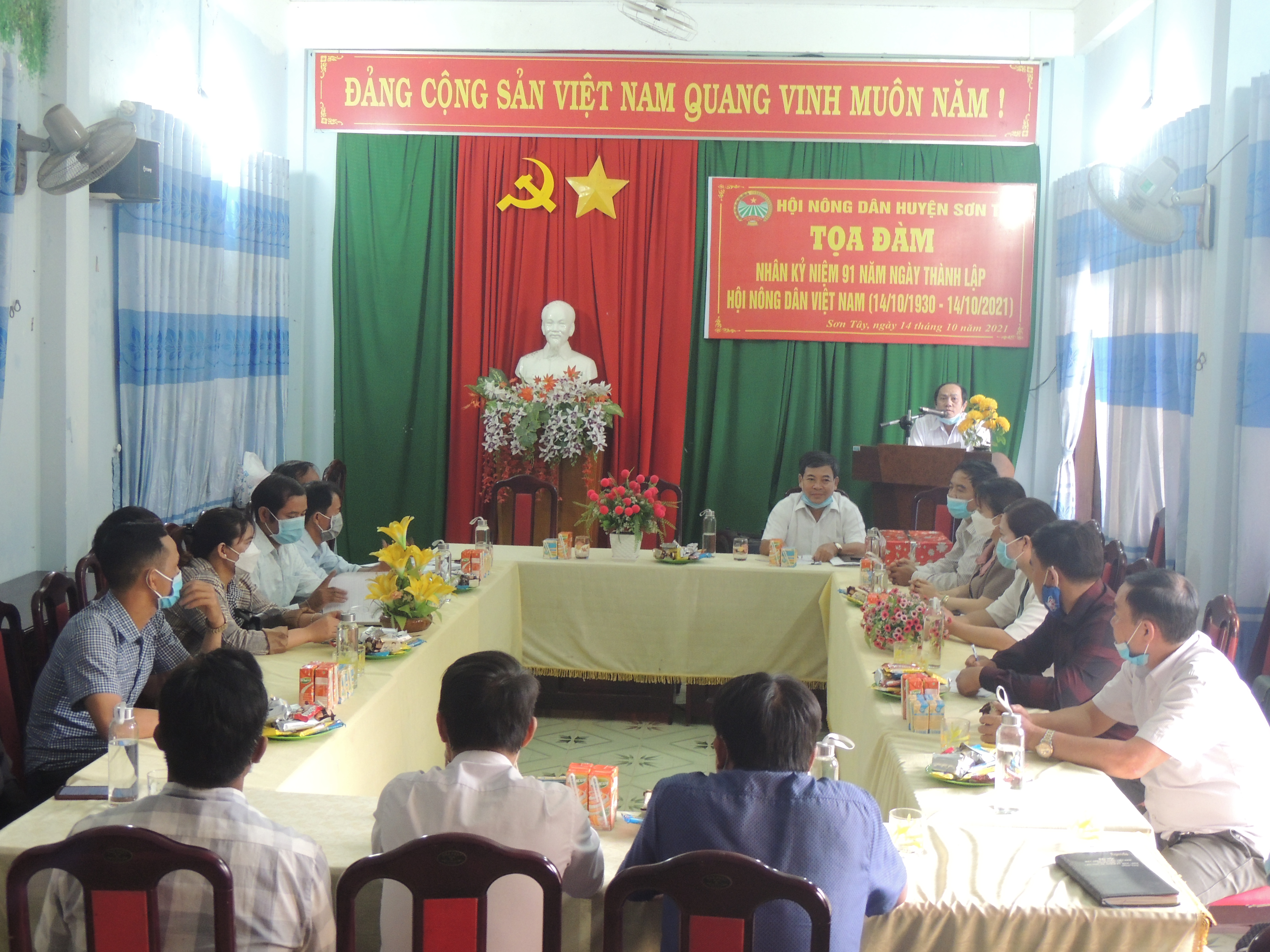 Tọa đàm kỷ niệm 91 năm Ngày thành lập Hội Nông dân Việt Nam