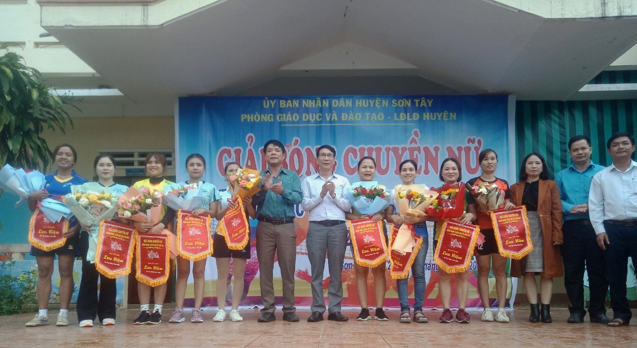 Giải bóng chuyền nữ ngành Giáo dục và Đào tạo huyện Sơn Tây năm 2023