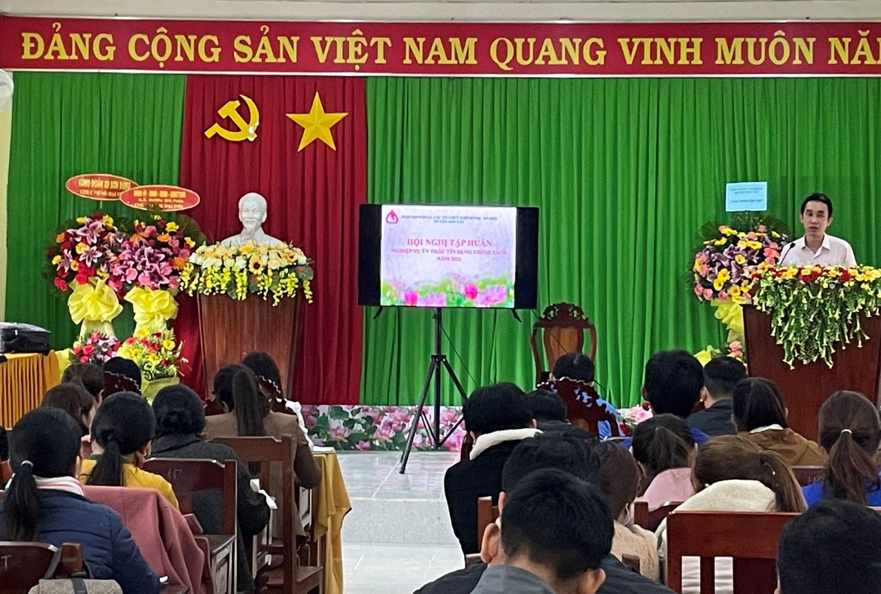 Ngân hàng chính sách xã hội huyện Sơn Tây tiếp tục nâng cao nghiệp...
