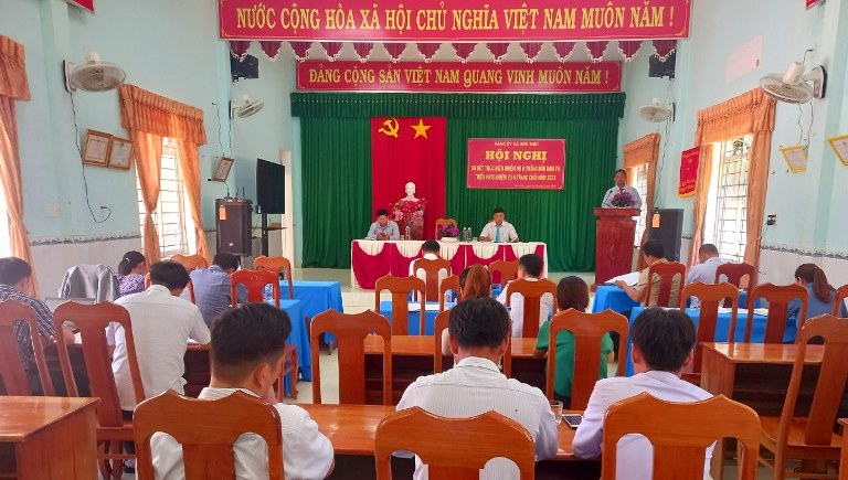 Sơn Màu: Đảng ủy xã tổ chức Hội nghị sơ kết công tác Đảng 06 tháng...