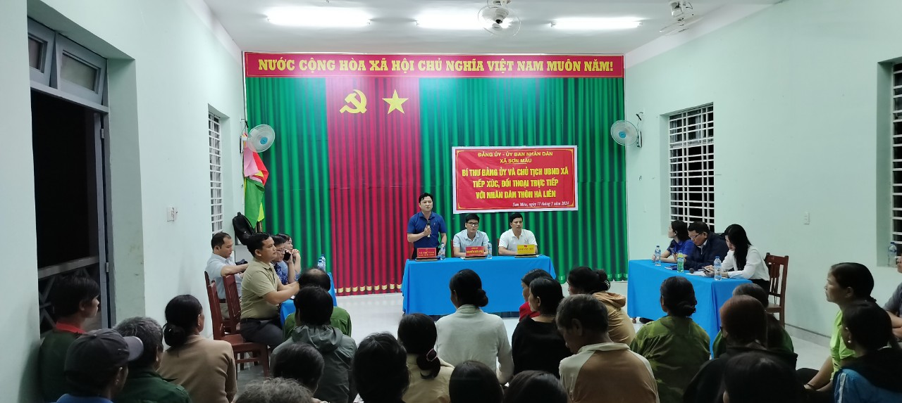 Sơn Màu: Bí thư Đảng ủy tiếp xúc, đối thoại với Nhân dân