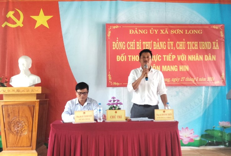 Sơn Long: Bí thư đảng uỷ, và Chủ tịch Uỷ ban nhân xã đối thoại trực...