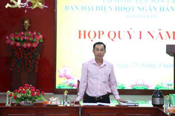 Hội đồng quản trị (HĐQT) Ngân hàng Chính sách xã hội (NHCSXH) huyện Sơn Tây triển khai nhiệm vụ quý II